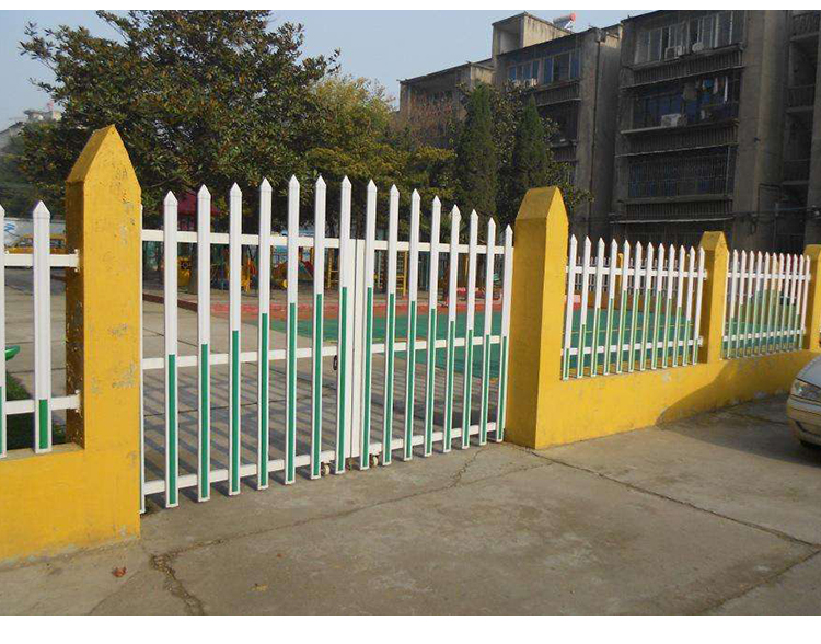 塑鋼PVC護欄 從戶外電力設備到小區園所的多元安全守護者