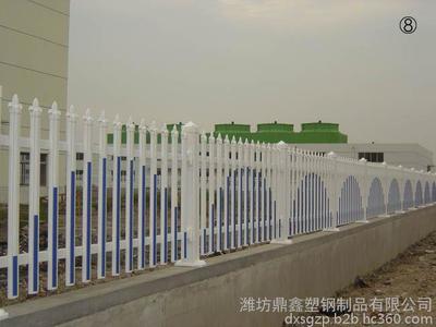 濰坊鼎鑫 匠心打造全國知名塑鋼PVC護(hù)欄，筑就安全與美觀的風(fēng)景線